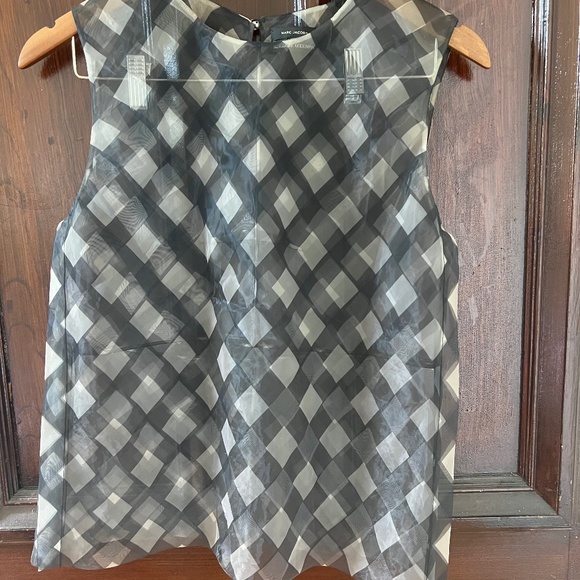 Marc Jacob sheer top - Picture 1 of 3